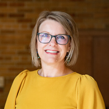 Laura Adameak